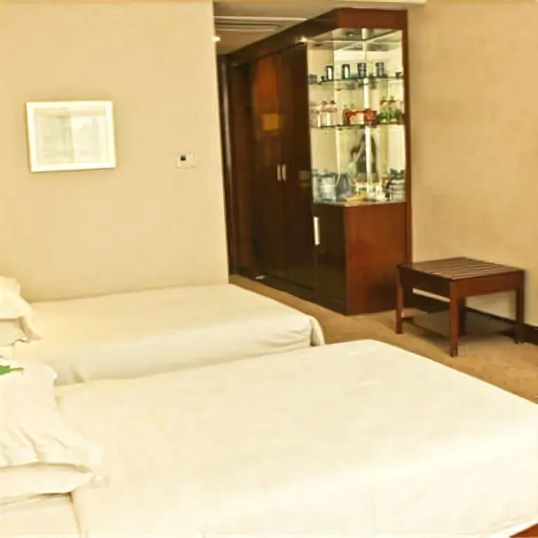 Цзаочжуан: Vienna Hotel Shandong Zaozhuang Tengzhou Railway Station