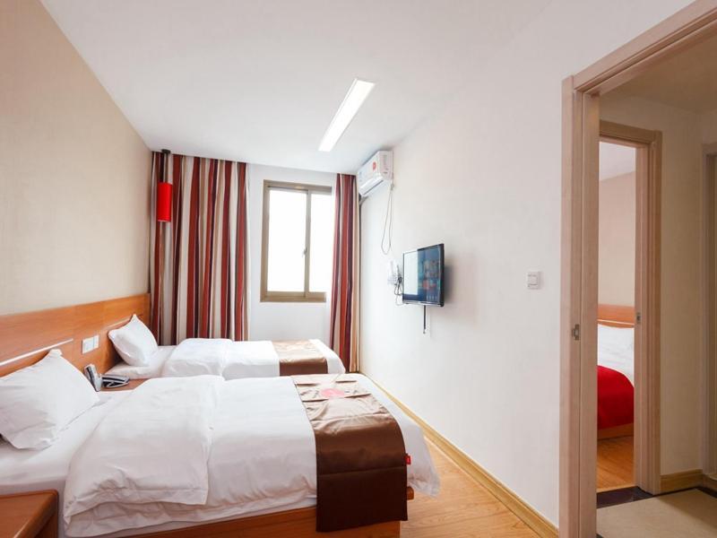 Ханчжоу: Thank Inn Chain Hotel Zhejiang Hangzhou Xiaoshan International Airport,