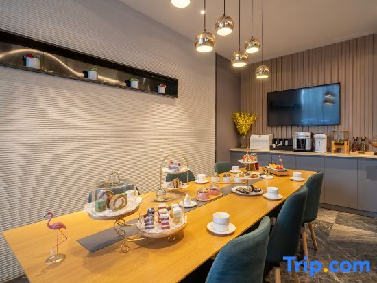 Сямынь: Home Inn Selected Hotel Xiamen University Zhongshan Road Branch