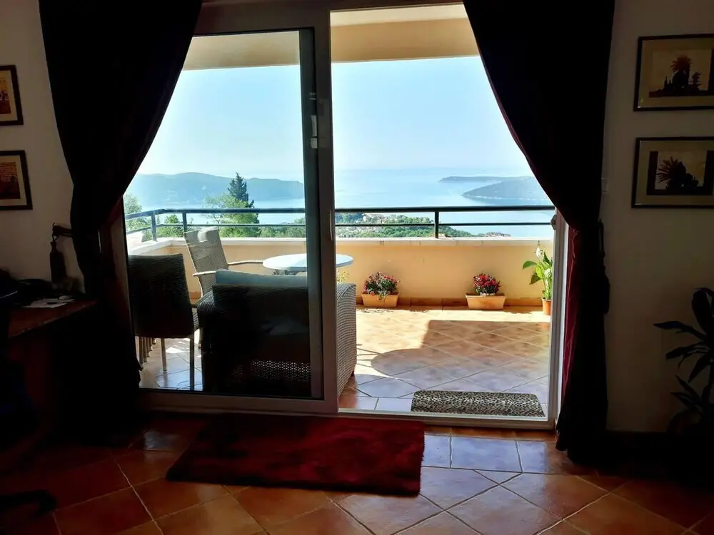 Херцег-Нови: Superb Breathtaking Views 3bedroom All Day Sun