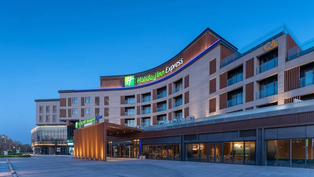 Далянь: Holiday Inn Express Dalian Golden Pebble Beach, an IHG Hotel