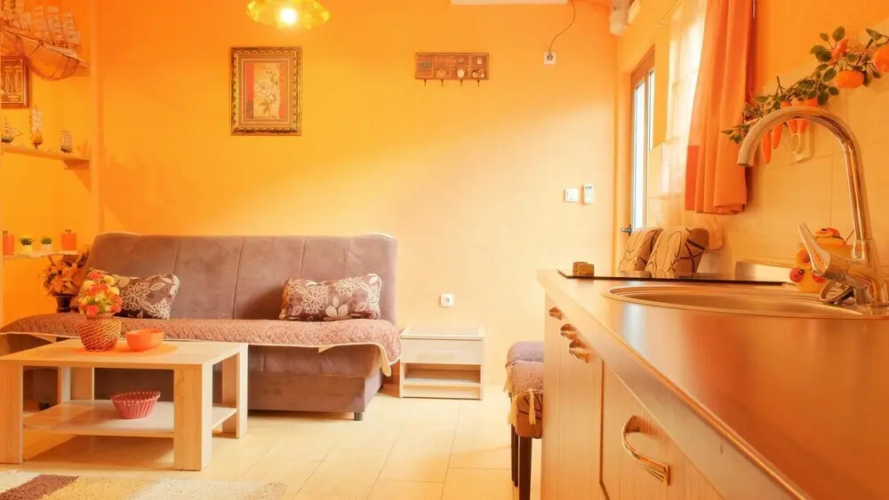 Тиват: Sea View Cozy Flat 1 Min to Beach in Montenegro