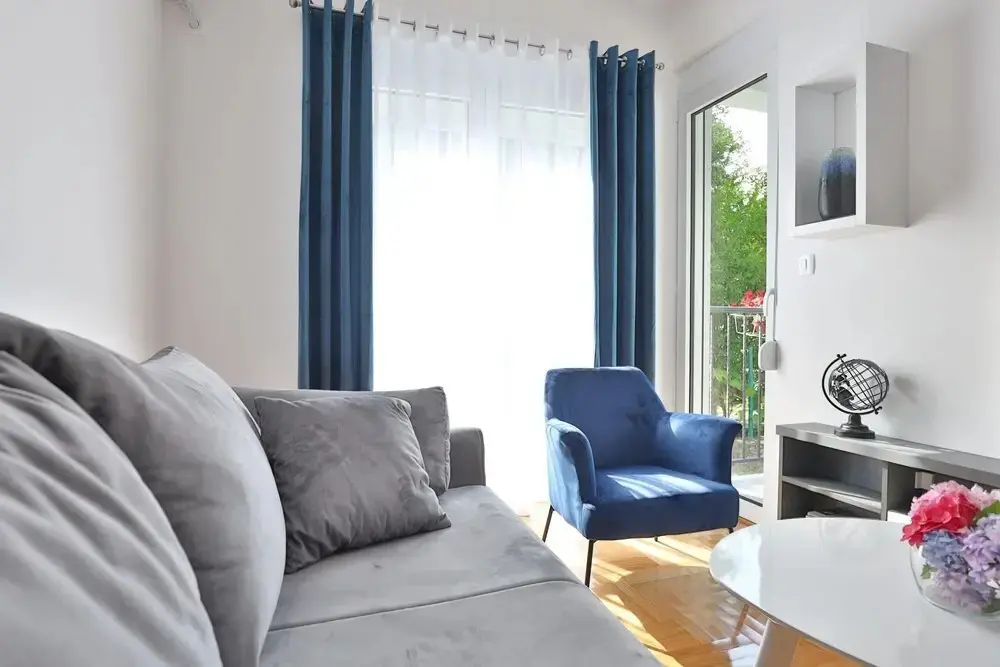 Будва: Flat w Balcony 3 min to Beach Near Budva Old Town