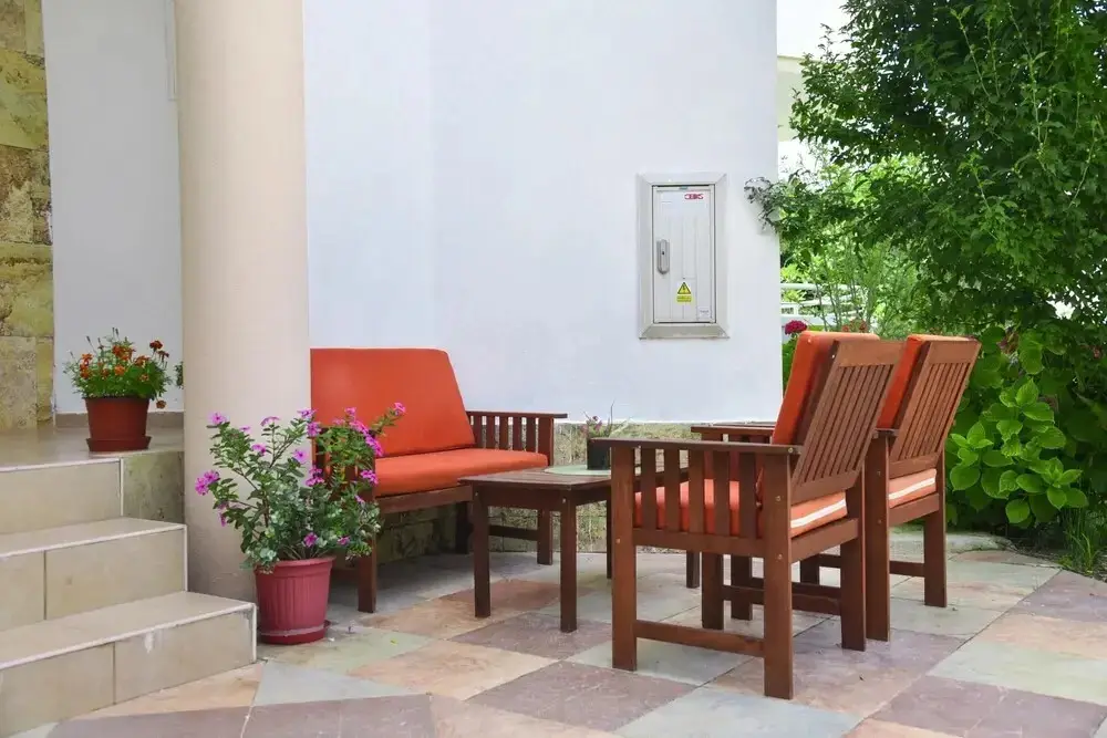 Ульцинь: Vacation Flat w Balcony 5 min to Beach in Ulcinj
