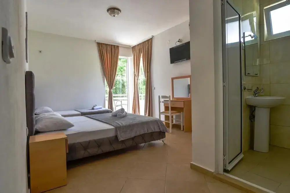 Flat w Garden 5 min to Miami Beach in Ulcinj — фото 1
