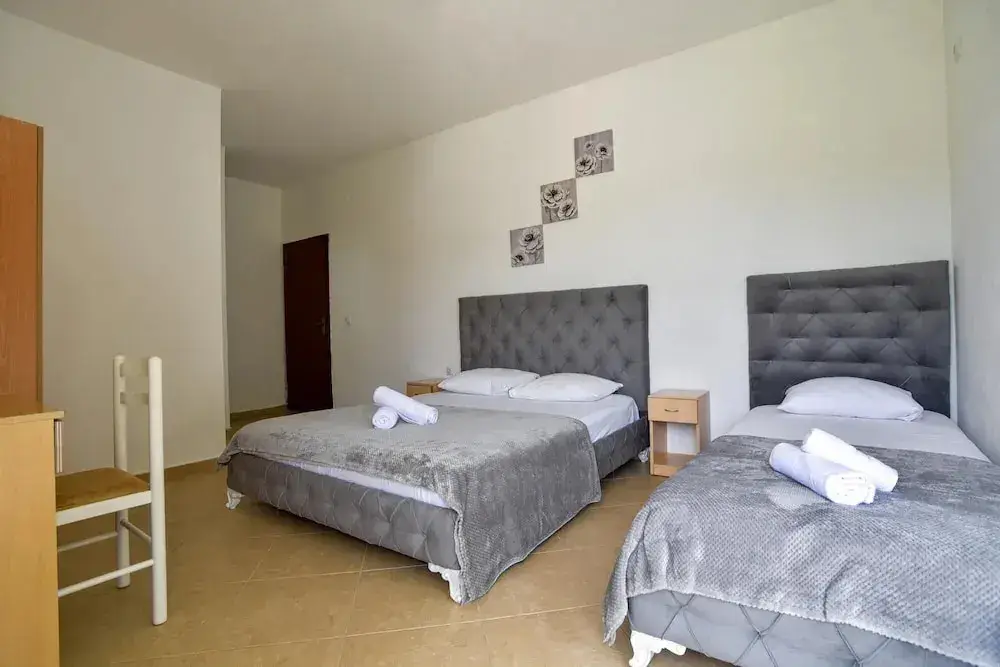 Ульцинь: Flat w Garden 5 min to Miami Beach in Ulcinj
