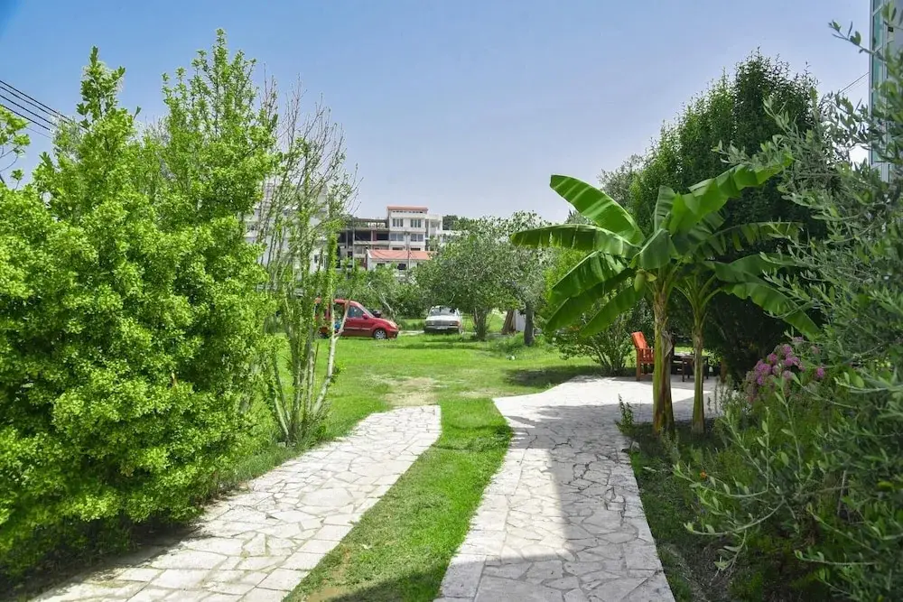 Flat w Garden Balcony 5 min to Beaches in Uljinc — фото 1