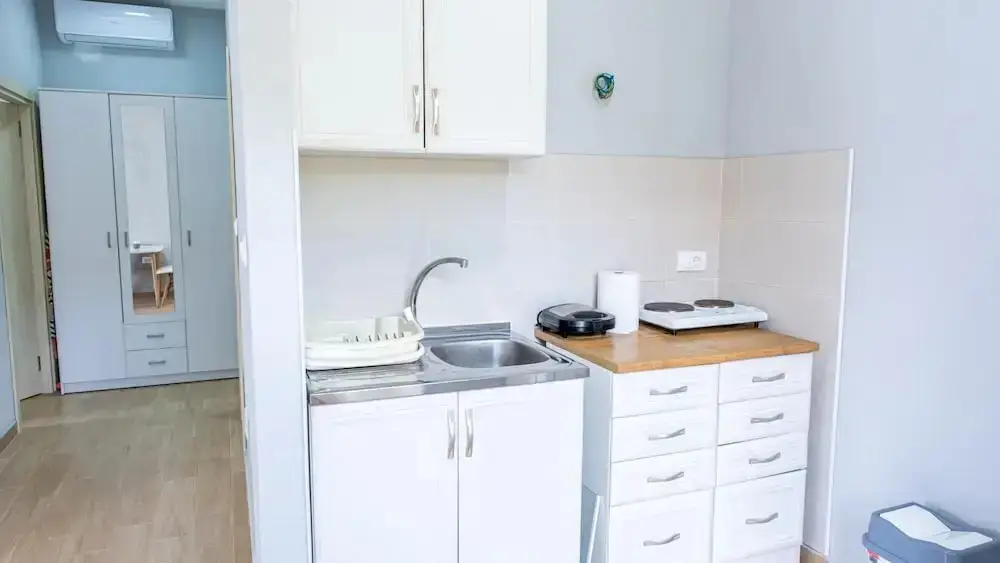 Лепетане: Stone Studio Flat 1 min to Beach in Tivat
