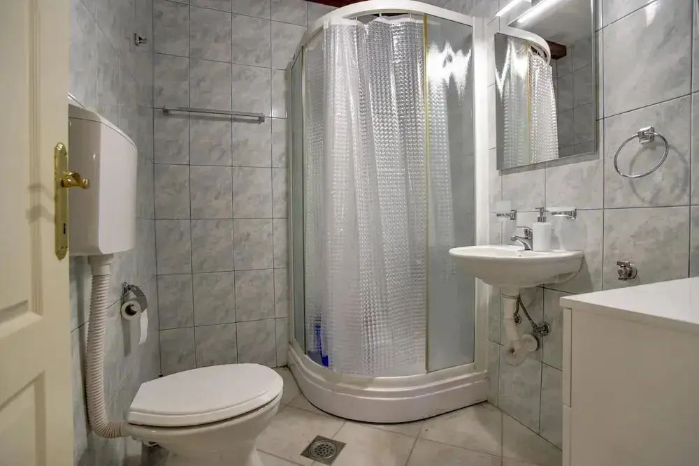 Загора: Nature View House w Terrace Near Beach in Budva