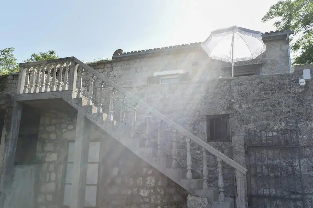 Загора: Nature View House w Terrace Near Beach in Budva