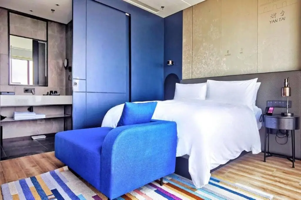 Яньтай: Aloft Yantai