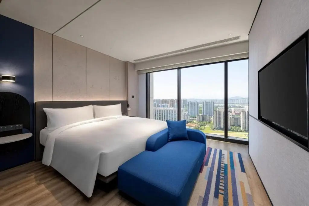 Яньтай: Aloft Yantai