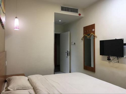 Шэньцю: Thank Inn Chain Hotel Henan Zhoukou Shenqiu Dongguan Bus Station