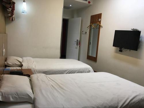 Шэньцю: Thank Inn Chain Hotel Henan Zhoukou Shenqiu Dongguan Bus Station