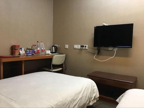 Шэньцю: Thank Inn Chain Hotel Henan Zhoukou Shenqiu Dongguan Bus Station