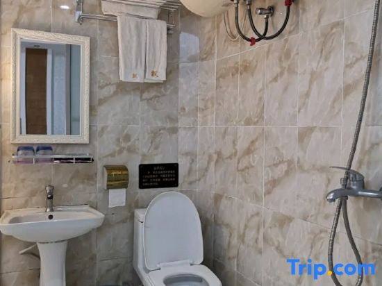 Санья: Linhai Seaview Apartment