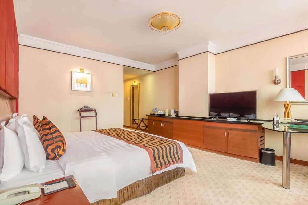 Цзяочжоу: Days Hotel and Suites Jiaozuo