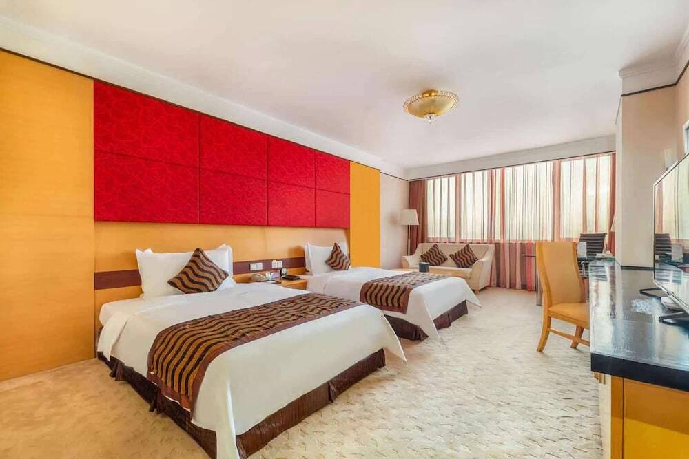 Цзяочжоу: Days Hotel and Suites Jiaozuo