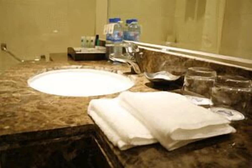Цзяочжоу: Days Hotel and Suites Jiaozuo
