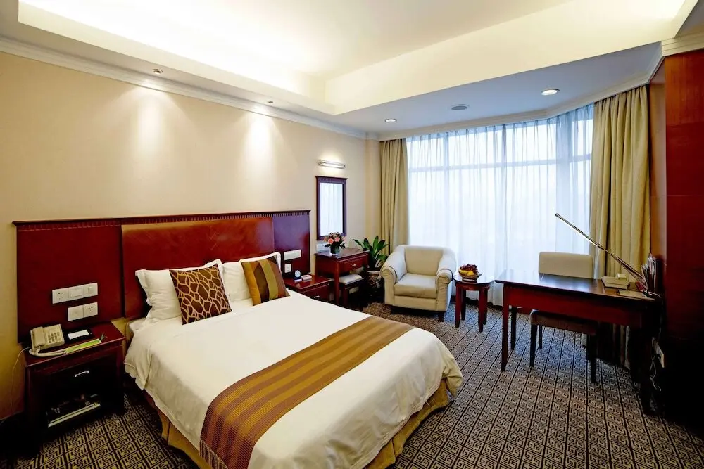 Гуанчжоу: Ramada Pearl Guangzhou