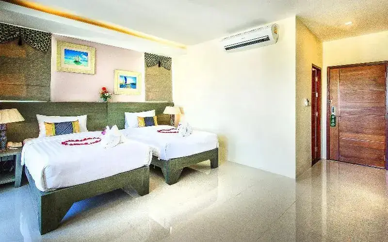 Кату: De42Hotel Phuket