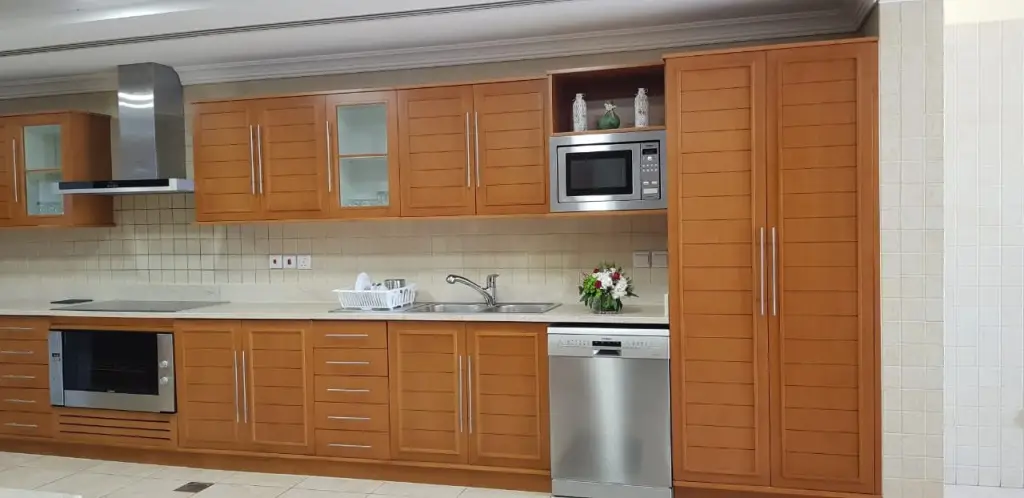 Дубай: Barsha Gardens By J5 Holiday Homes