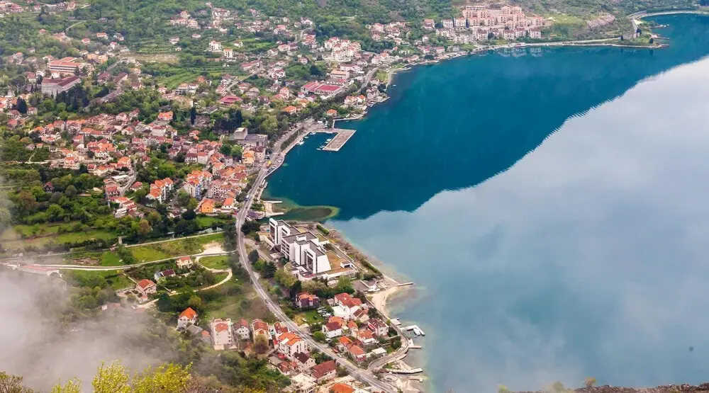Рисан: Apartment With 2 Bedrooms in Risan, With Wonderful Mountain View, Enclosed Garden and Wifi - 100 m From the Beach