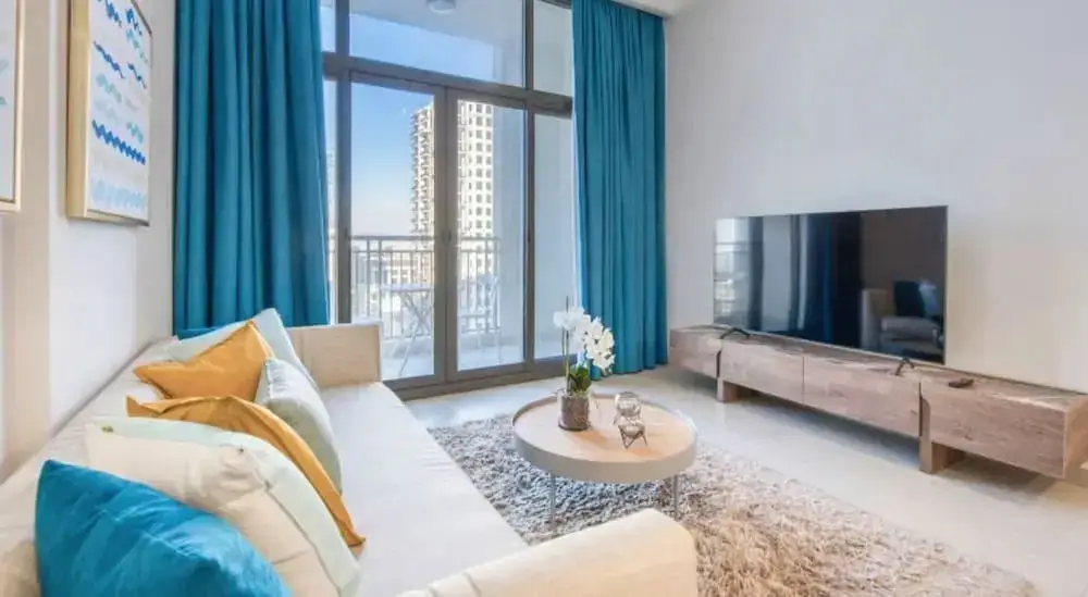Дубай: 1 B/R Townsquare Apt 809 Rawda