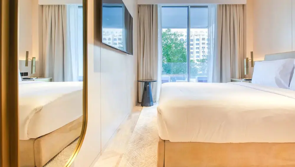 Дубай: Five Palm Jumeirah Unit 30104
