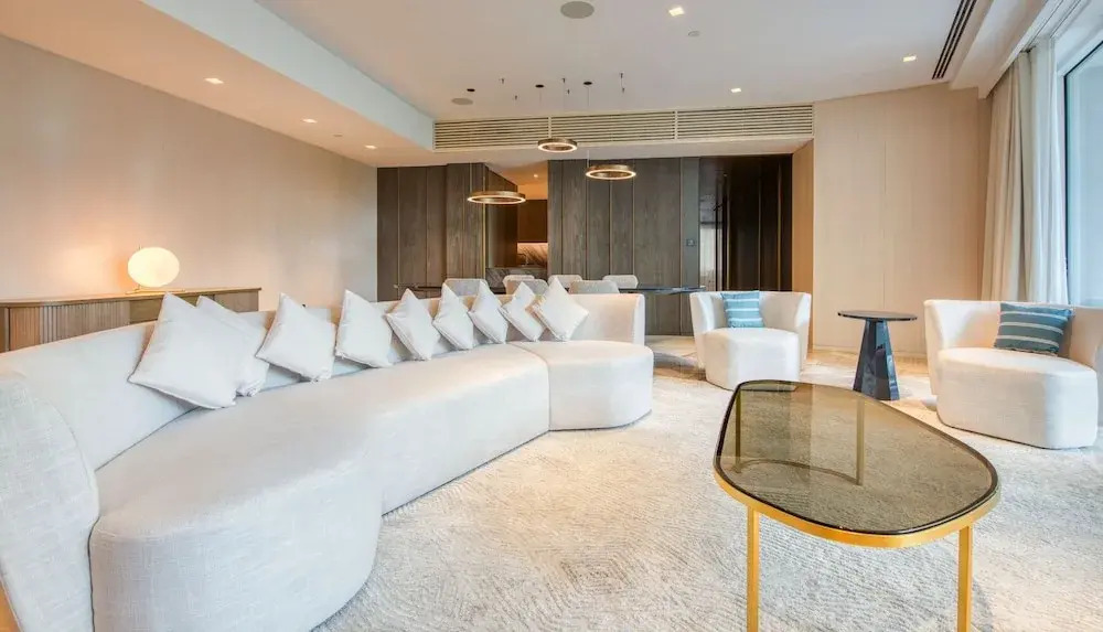 Дубай: Five Palm Jumeirah Unit 30104