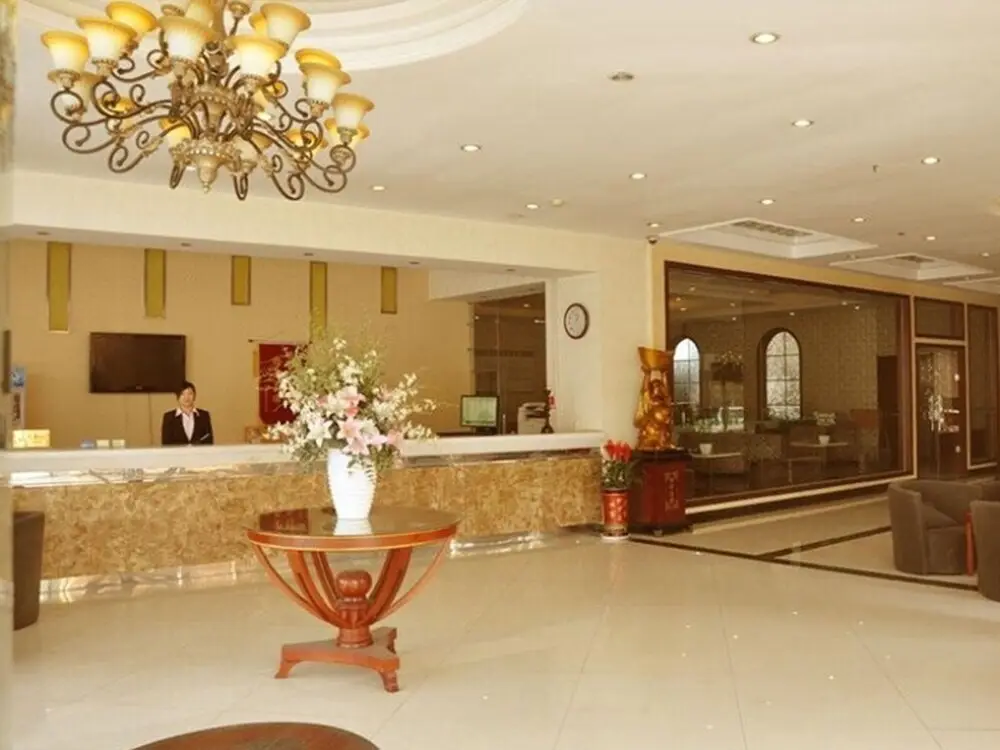 Greentree Inn Linyi Lanshan District Linxi No.11 Road Express Hotel — фото 1