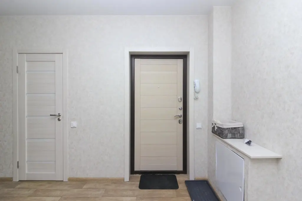 Омск: Nikhouse (Никхаус) на Красном Пути 36/1