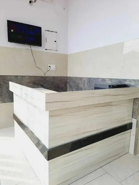 Буландшар: OYO 806931 Hotel J.T Red Star