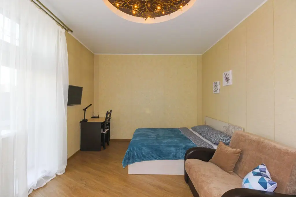 Омск: Nikhouse (Никхаус) на Сазонова