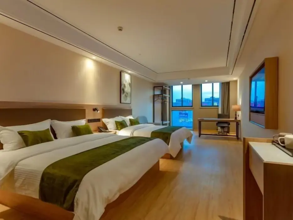 Цзясинь: GreenTree Inn Zhejiang Jiaxing Honghe Town Business Hotel