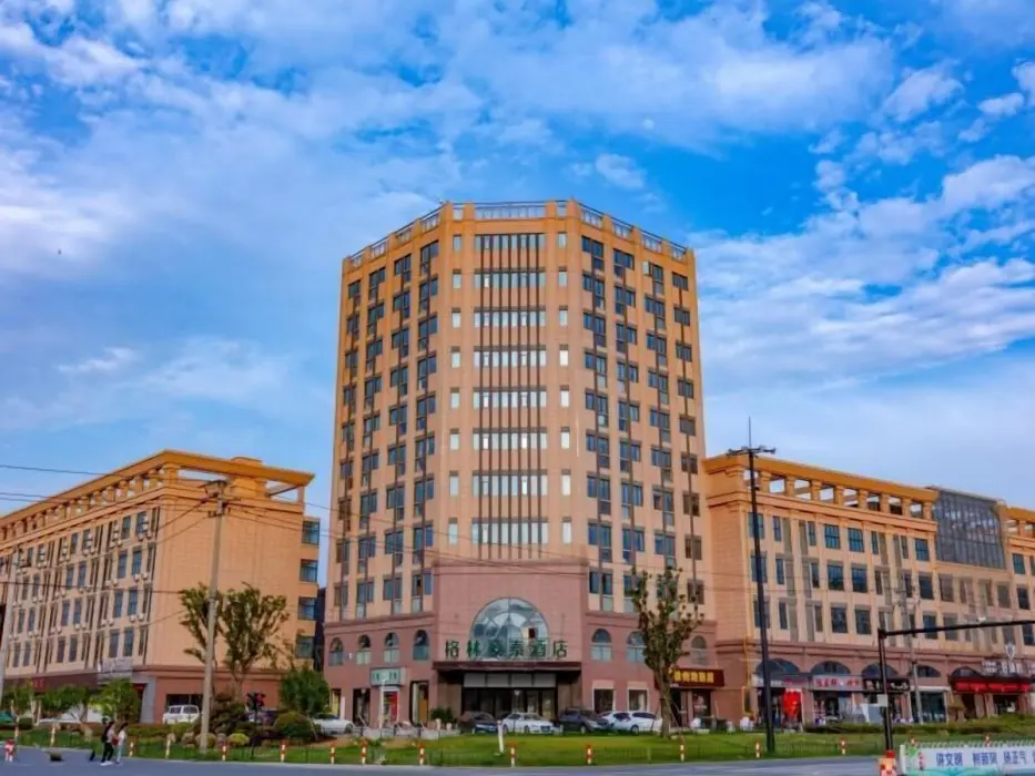 Цзясинь: GreenTree Inn Zhejiang Jiaxing Honghe Town Business Hotel