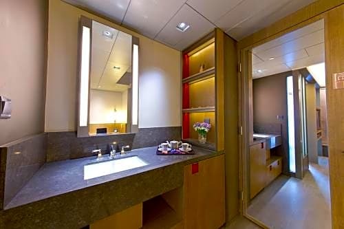 Гонконг: V Wanchai 2 Hotel