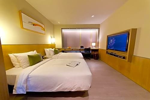 Гонконг: V Wanchai 2 Hotel