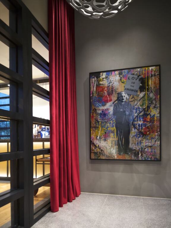 Гонконг: Ovolo Central