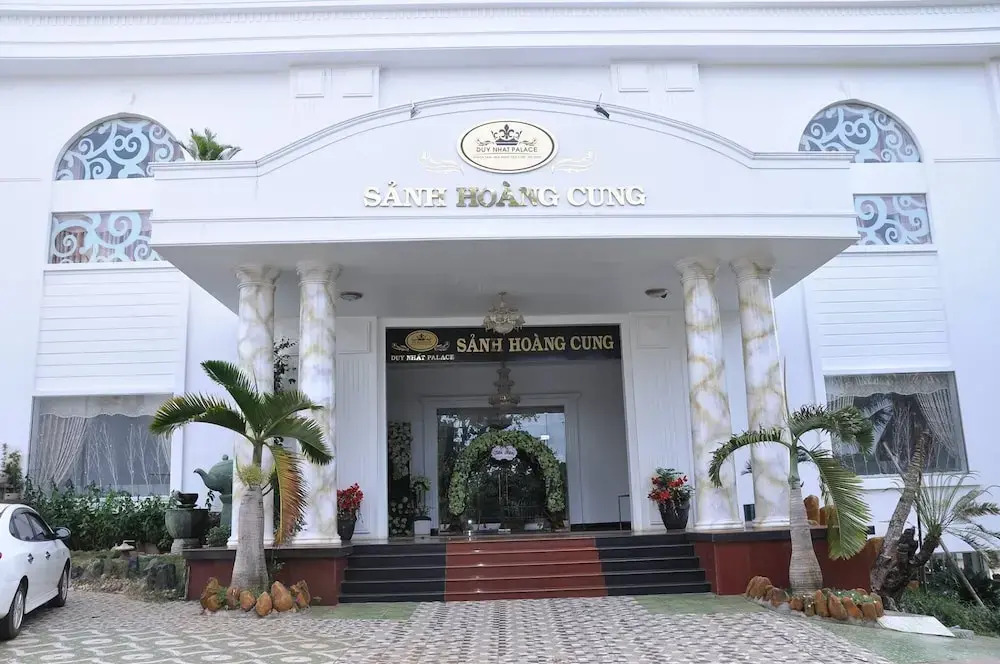 Плейку: Duy Nhat Hotel 1