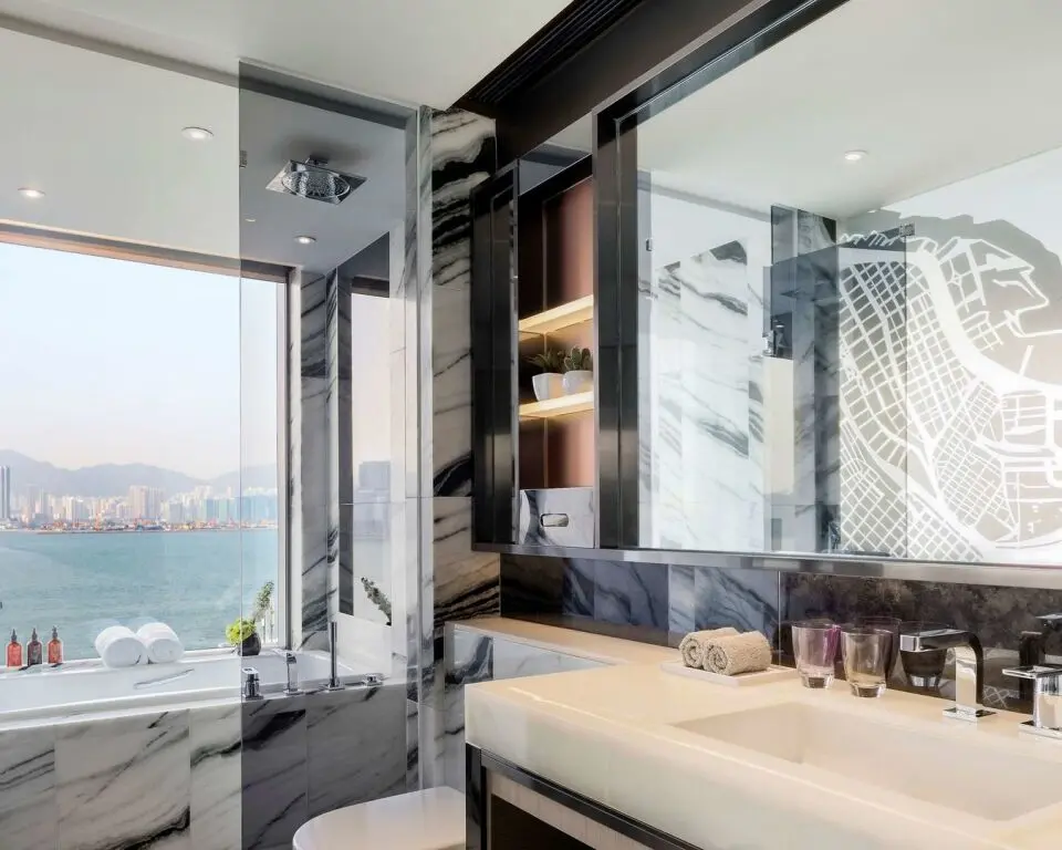 Гонконг: Hyatt Centric Victoria Harbour Hong Kong