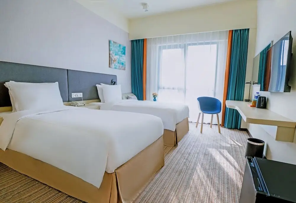Шанхай: Express by Holiday Inn Putuo Shanghai
