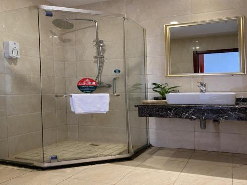 Хэфэй: GreenTree Inn Anhui Hefei Feixi West Renmin Road Guanyi Road Express Hotel