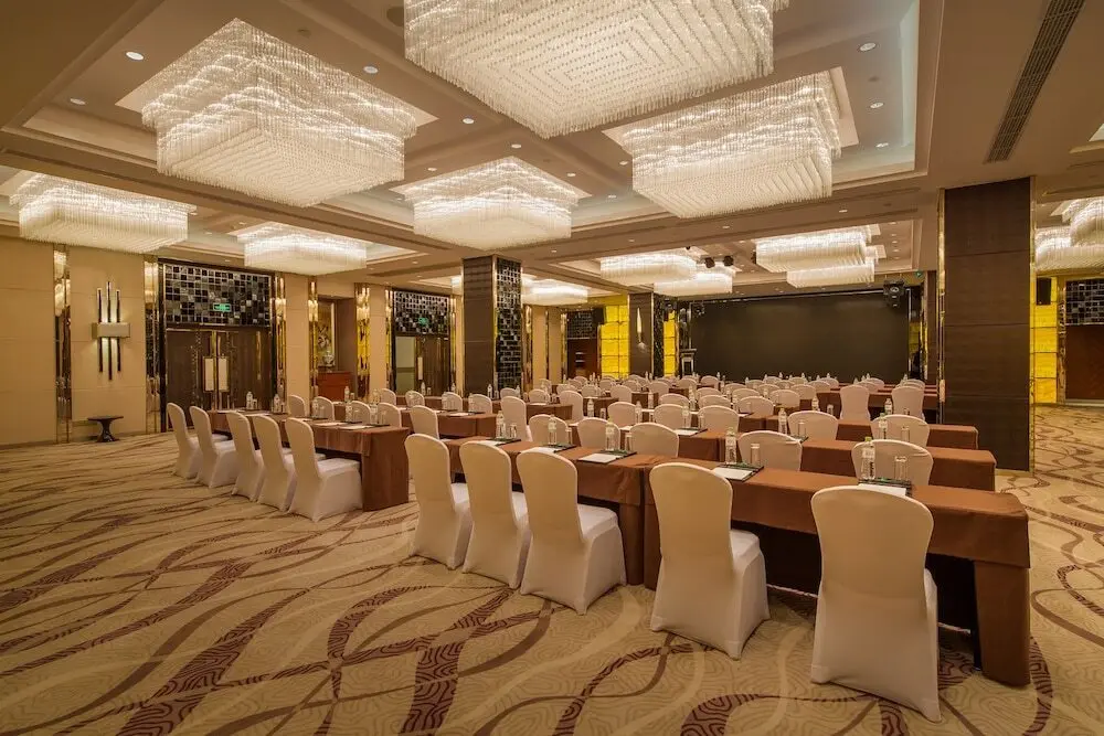 Чунцин: Howard Johnson by Wyndham Jinyi Hotel Chongqing