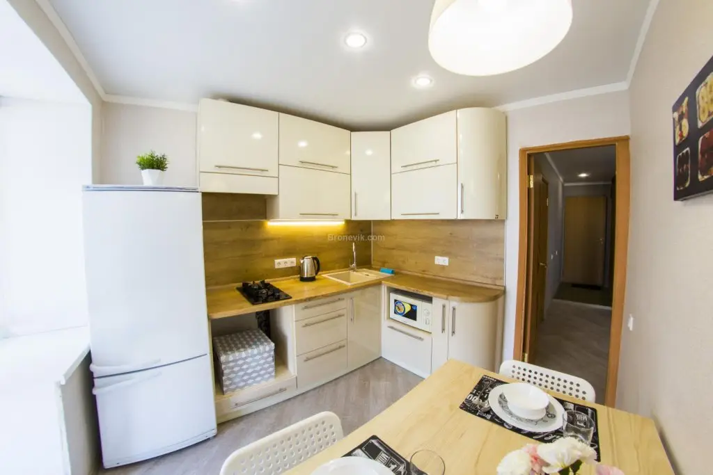 Омск: RENT-сервис (Рент-сервис) на Иртышской набережной 25