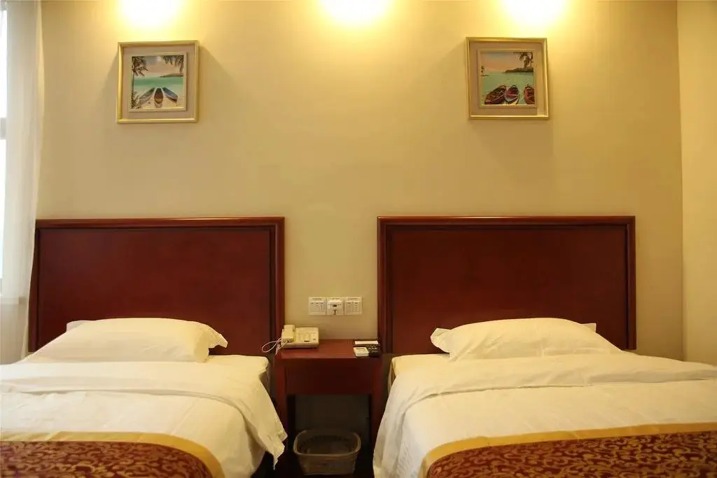 Хэфэй: GreenTree Inn Anhui Hefei Feixi West Renmin Road Guanyi Road Express Hotel