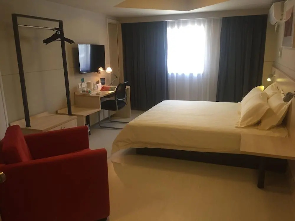 Шэньян: Jinjiang Inn Shenyang Shenbei University City Normal