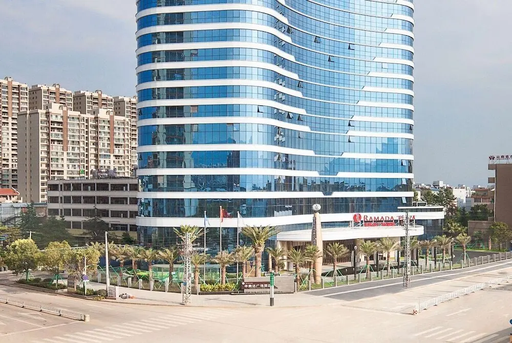 Юйси: Ramada Plaza by Wyndham Fuxian Lake