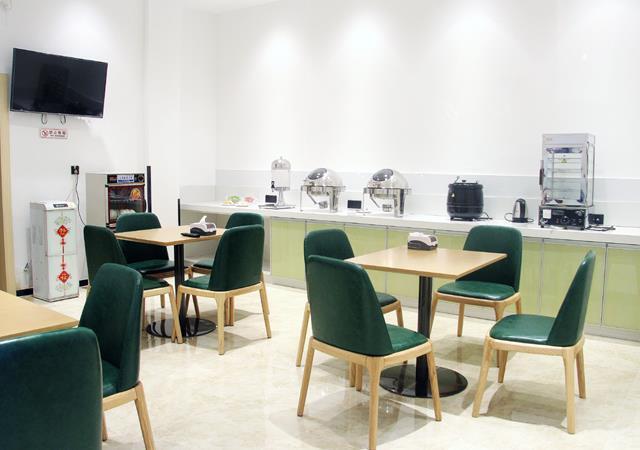 Чжуншань: City Comfort Inn Zhongshan Tanzhou Yijiayi