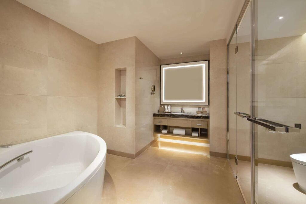 Гуанчжоу: Ramada Plaza by Wyndham Dongguan Songshan Lake
